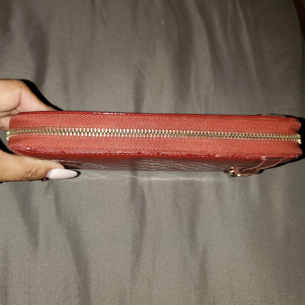 Micro Gg Pattern Patent Wallet - Picture 2 of 9